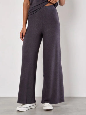 Soft Touch Wide Leg Pant